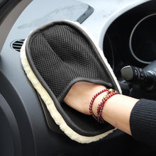 Load image into Gallery viewer, Car Styling Wool Soft Car Washing Gloves
